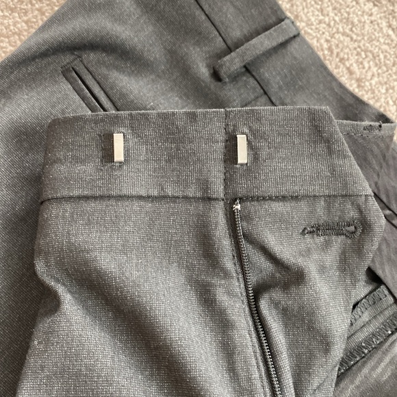 Kenneth Cole reaction dark grey Mens dress pants 34”x 32” in excellent condition - Picture 3 of 7